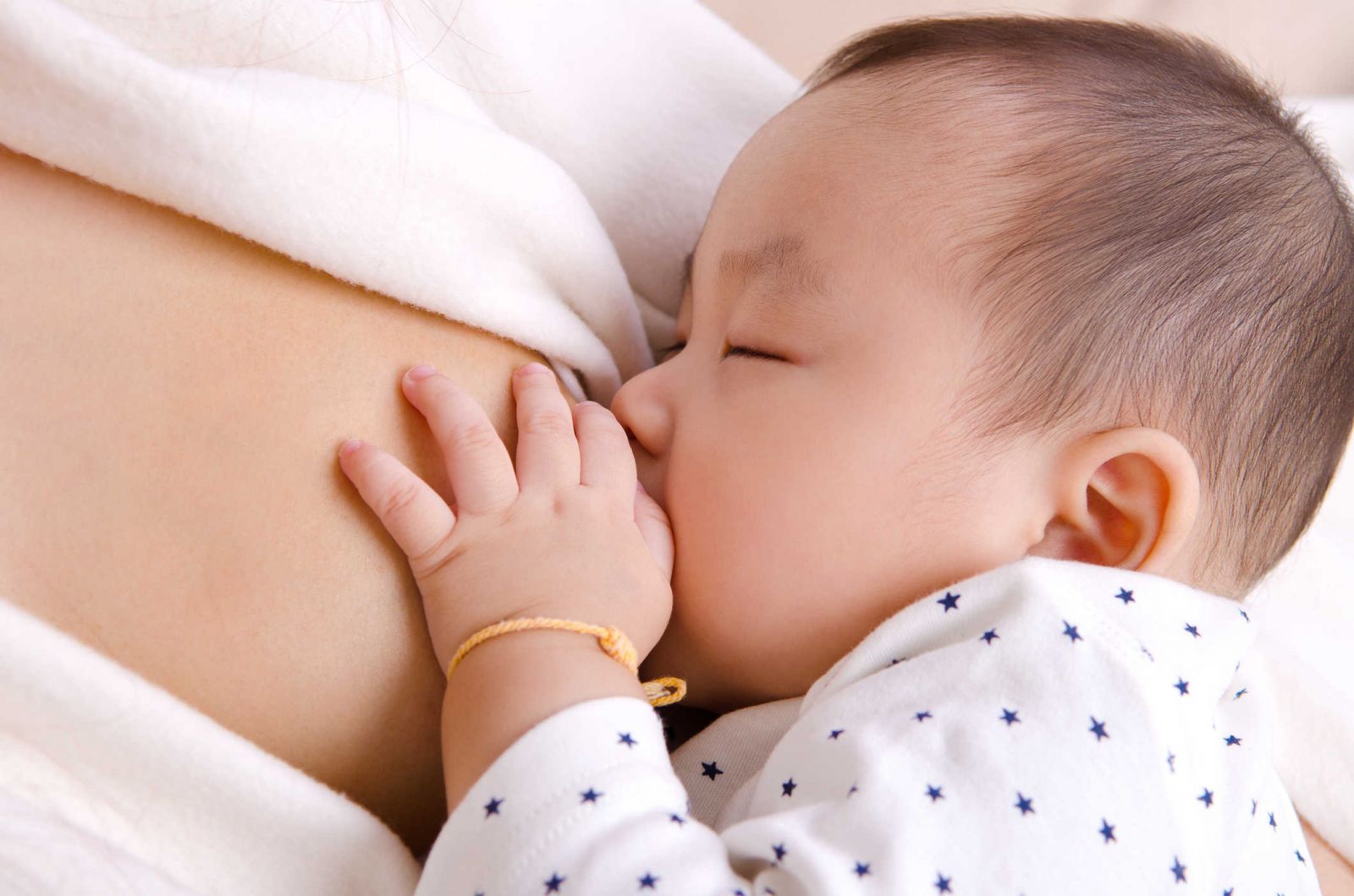 Milk Max Breastfeeding Support cho mẹ muốn tăng kích sữa
